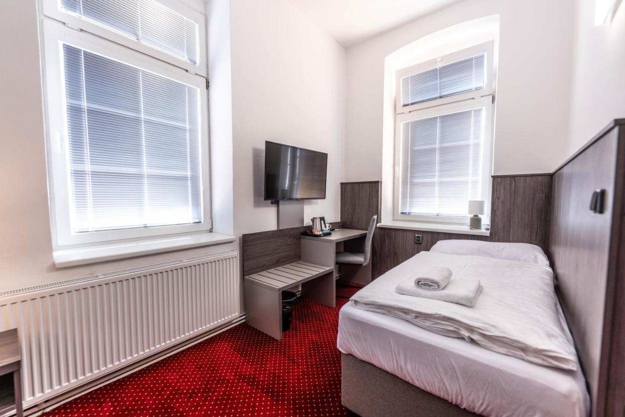 Hotel Orka Moravská Třebová Exteriör bild